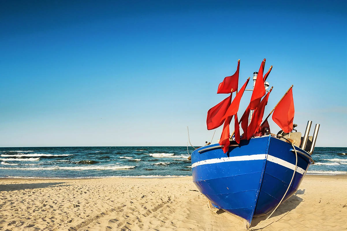 Hochzeitsfotografie auf der Insel Rügen mit dem Fotograf vom Mazelle Photography Fotostudio® an der Ostsee. Hochzeitsfotografie in der Natur in Mecklenburg-Vorpommern. Heiraten auf der Insel Rügen, Stralsund, Greifswald, Grimmen in der Natur, im Wald, am Strand, an der Ostsee