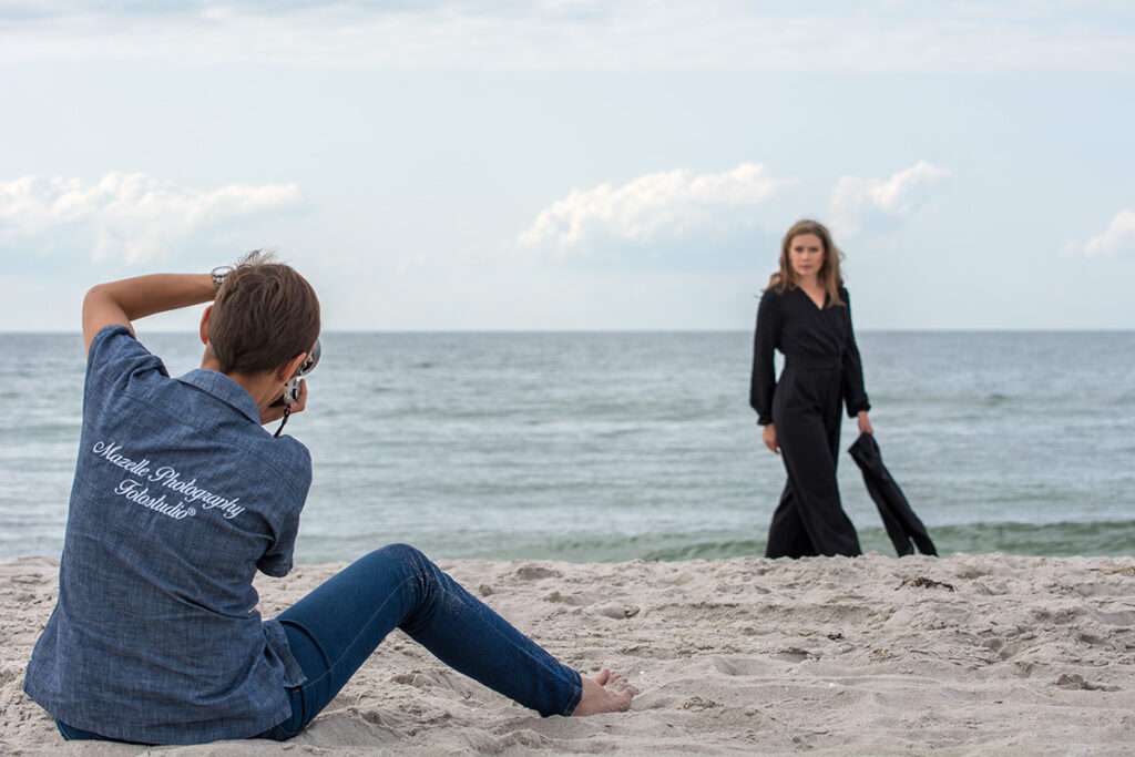 Heiraten an der Ostseeküste mit Hochzeitsfotografin von Mazelle Photography Fotostudio® Der Rügen Hochzeitsfotograf Mazelle von der Insel Rügen begleitet auch Eure Hochzeit beim Standesamt und beim Hochzeitsfotoshooting am Strand.