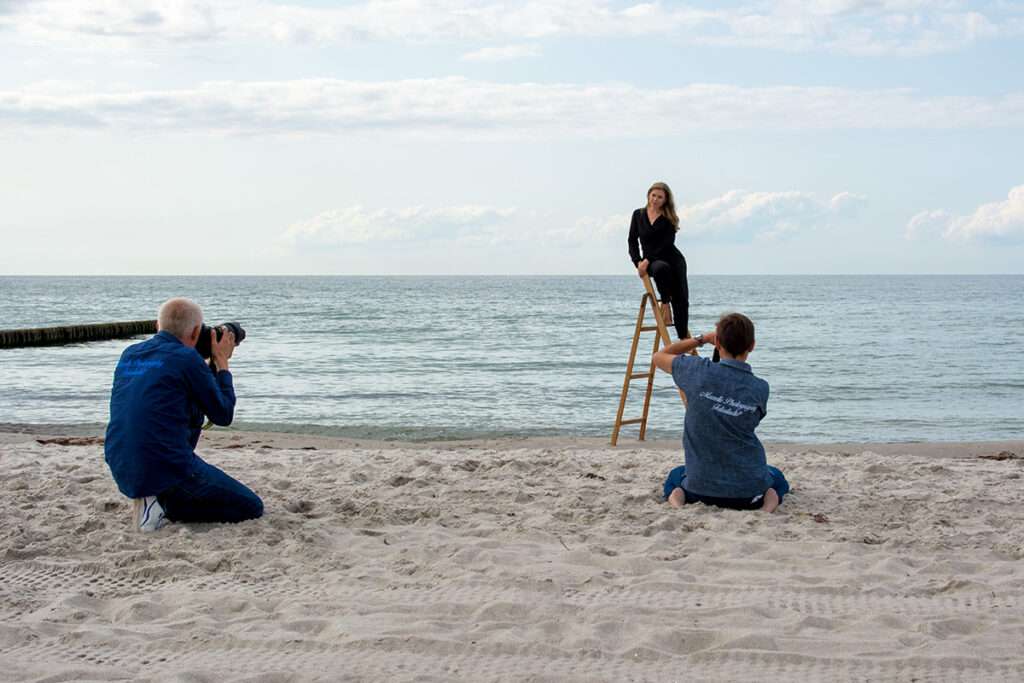 Sichtweisen in der Hochzeitsfotografie von Mazelle Photography Fotostudio®-Hochzeitsfotograf Mazelle von der Insel Rügen begleitet auch Eure Hochzeit beim Standesamt und beim Hochzeitsfotoshooting am Strand.