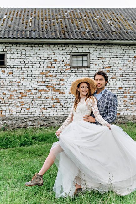 Hochzeitsfotografie auf der Insel Rügen mit dem Fotograf vom Mazelle Photography Fotostudio® an der Ostsee. Hochzeitsfotografie in der Natur in Mecklenburg-Vorpommern. Heiraten auf der Insel Rügen, Stralsund, Greifswald, Grimmen in der Natur, im Wald, am Strand, an der Ostsee